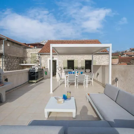 Semesterbostad The Stone House Zaton (Sibenik-Knin)