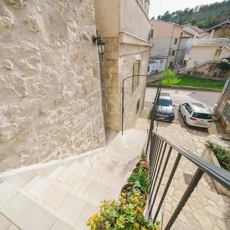 The Stone House Prázdninový dům *