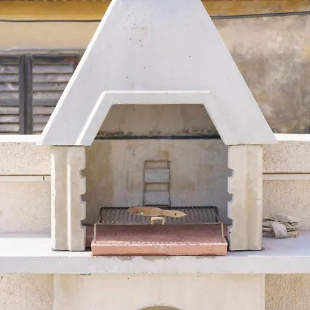 The Stone House Semesterbostad